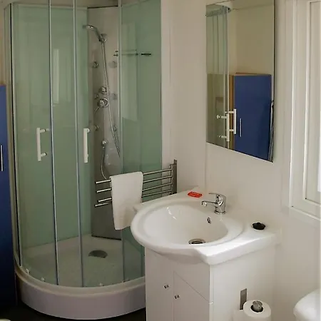 Kemping Parque De Campismo Orbitur Foz De Arelho. *