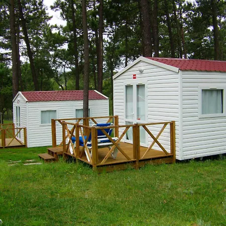 Camping Parque De Campismo Orbitur Foz De Arelho. *